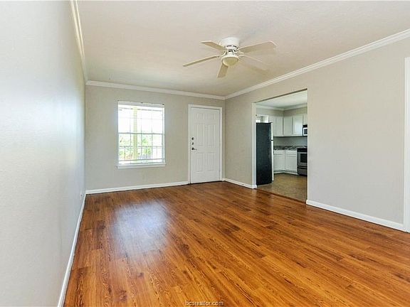 5th image of 2100 Southwood Dr APT 6