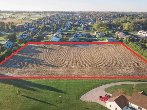 1514 Coal Bank Rd, Metamora, IL 61548