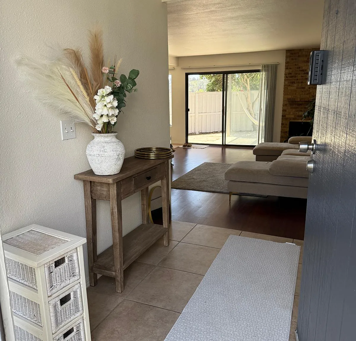 8039 Caminito Mallorca, La Jolla, CA 92037 - 8039 — Photo 4