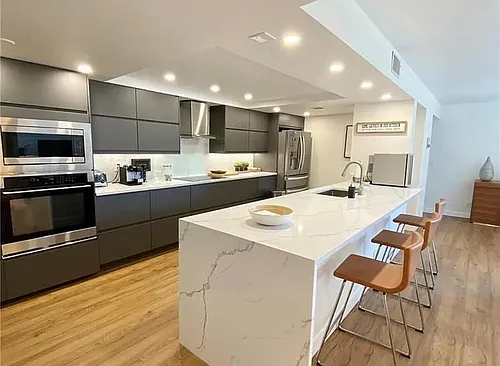 950 Egret Cir Photo 1