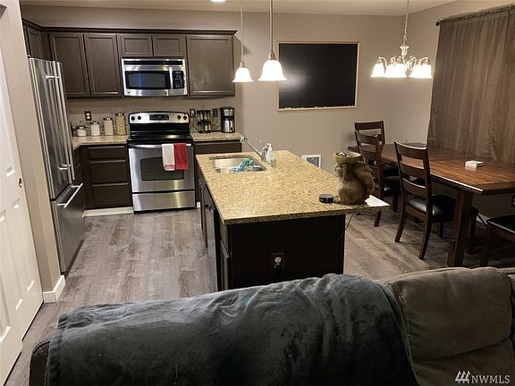 4th image of 8416 61st Pl NE