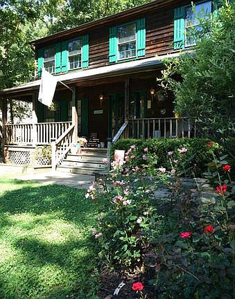 2nd image of 2039 Admiral Dr