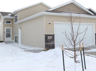 3309 Maple Leaf Loop S, Fargo, ND 58104