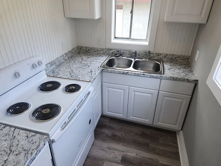 206 Ferry St #2 — Photo 26