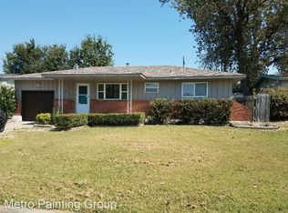 2407 NW 7th St, Lawton, OK 73507