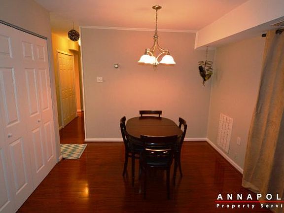 5th image of 209A Victor Pkwy APT A