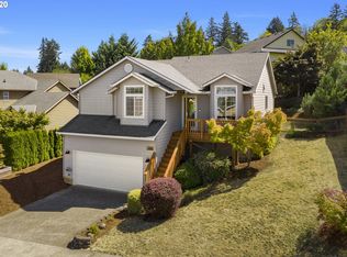 17011 SE Dunhill Loop, Damascus, OR 97089