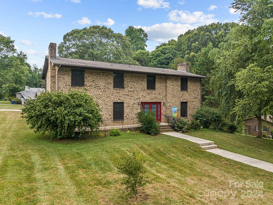 1st image of 203 Valley St