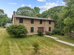 203 Valley St, Statesville, NC 28677