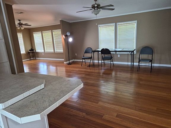 5th image of 406 Horizon Dr