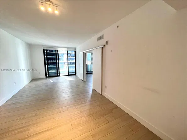 1010 Brickell Ave, Miami, FL