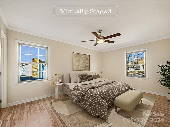 4th image of 8101 Cliffside Dr