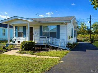 10 Denovion Ct, Cahokia, IL 62206