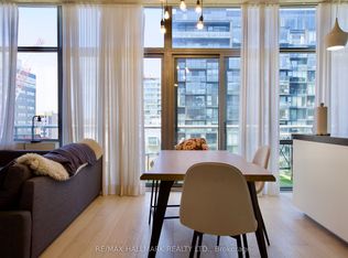 55 Stewart St #1010, Toronto, ON M5V 2V1