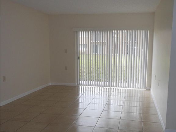 ED5C84C2-8F99-46FE-B0AC-4CE7BC20C7DB