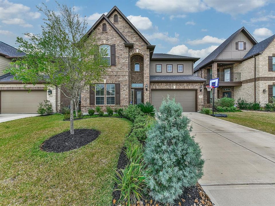 1st image of 2945 Candle Falls Ln