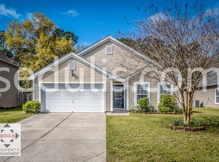 1178 Deerberry Rd, Hanahan, SC 29410