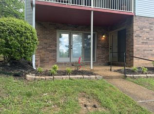 317 Village Ln W, Dickson, TN 37055