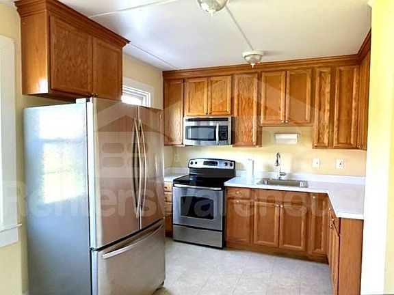 5th image of 10909 Greenspring Ave