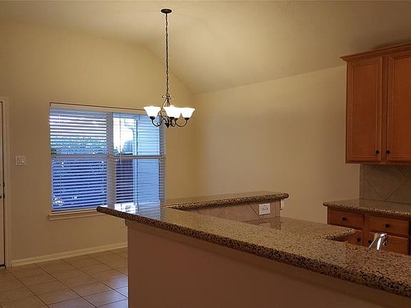 5th image of 15931 Cottage Ivy Cir