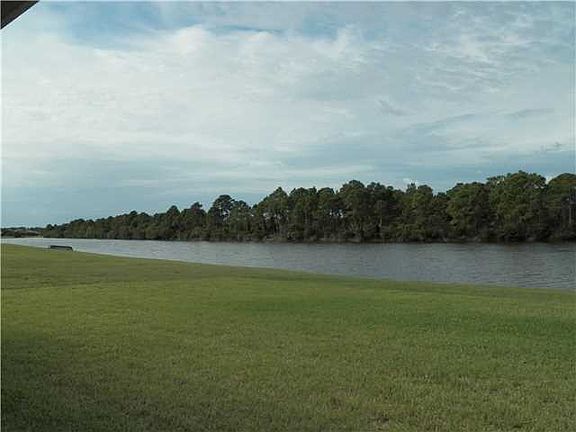 4th image of 316 SW Vista Lake Dr
