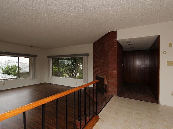 4th image of 1612 N Benton Way