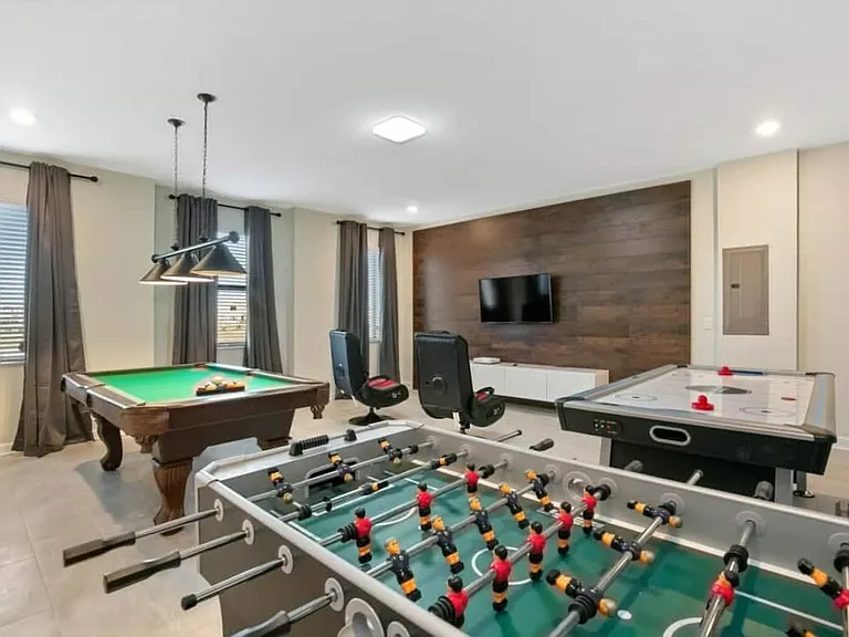 Building's Lounge