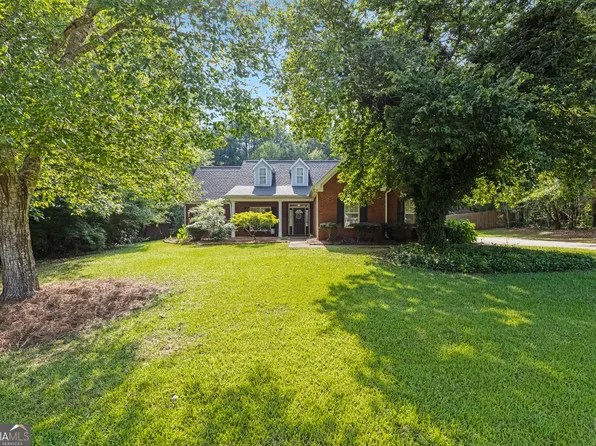112 Harbin Trl, Locust Grove, GA 30248