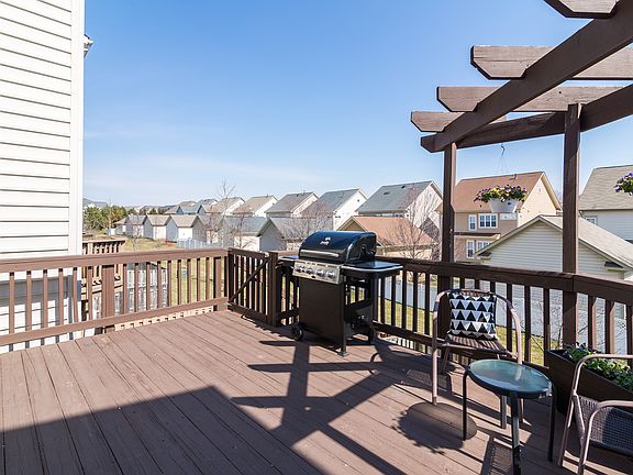5th image of 42523 Magellan Sq