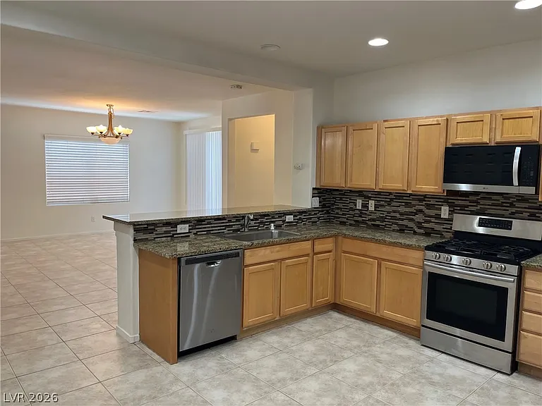 10922 Moonbeam Glow Ln — Photo 41