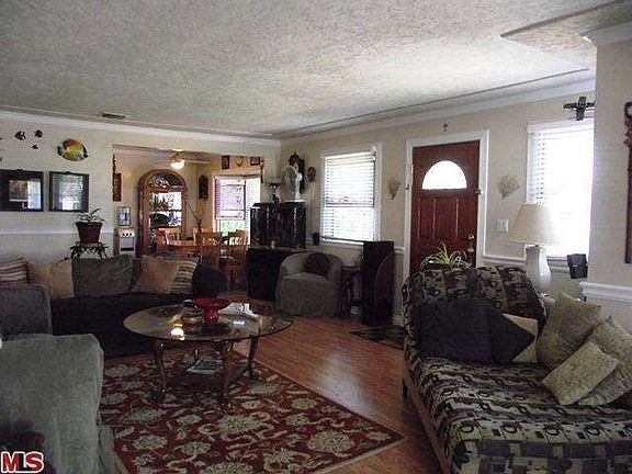 2nd image of 11906 Juniette St
