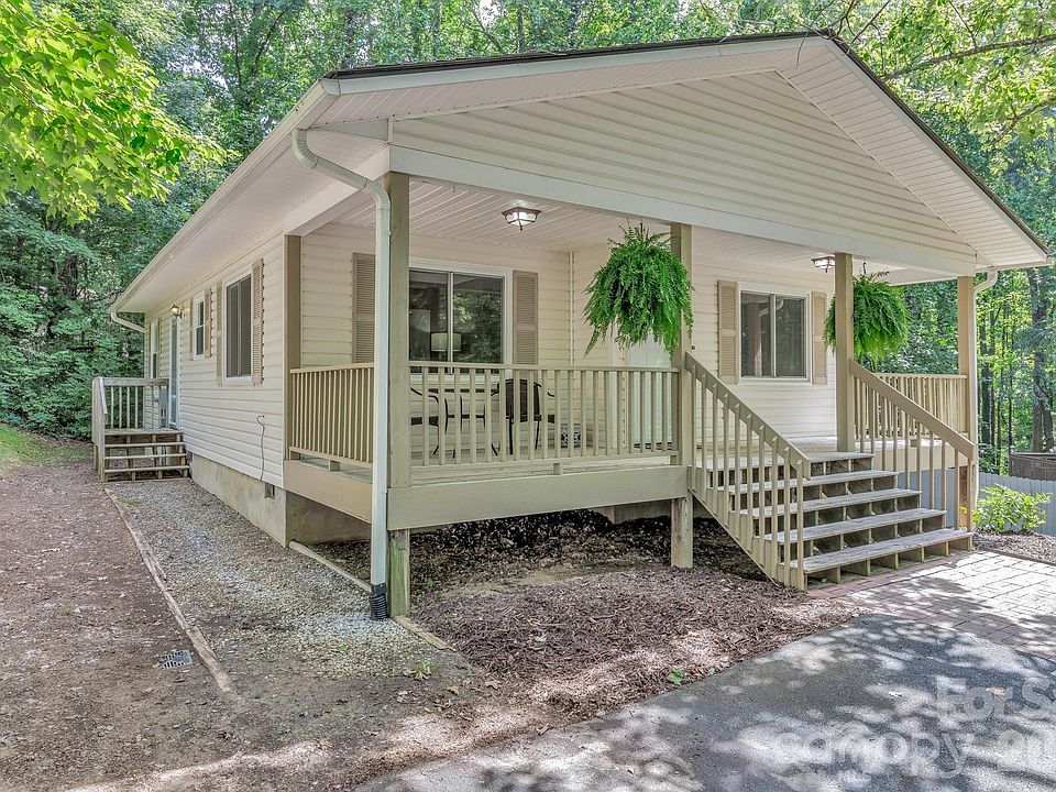 1st image of 18 McTindal Cir