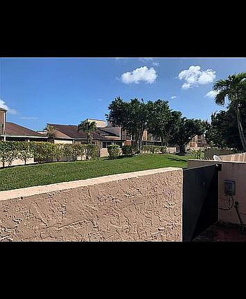2nd image of 9197 Fontainebleau Blvd APT 5