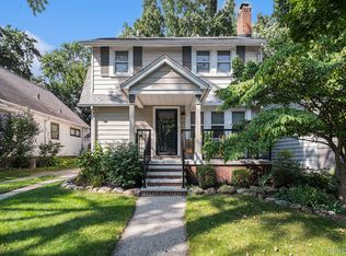 660 W Cambourne St, Ferndale, MI 48220
