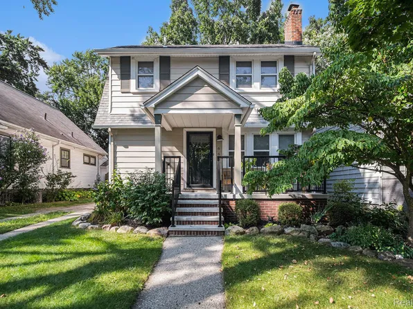 660 W Cambourne St, Ferndale, MI 48220