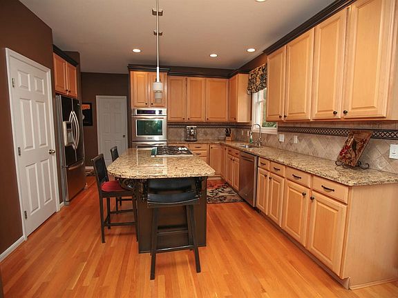 5th image of 5736 Cleathill Dr