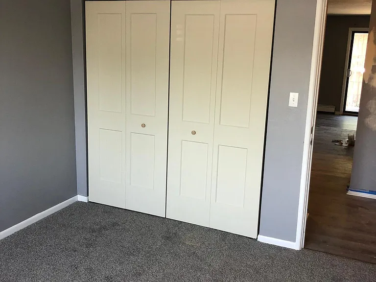 1441 Carriage Ln #4 — Photo 6