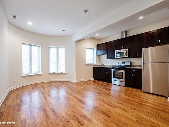 3rd image of 4016 S Michigan Avenue # Fl 2nd