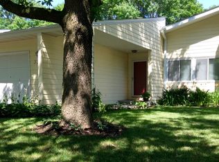 3318 Southdale Dr, Ames, IA 50010