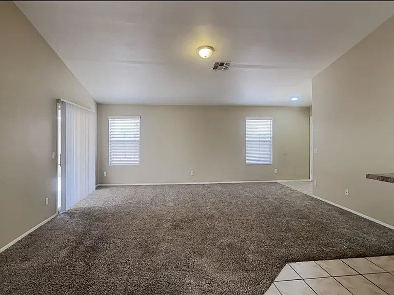 2980 Bedford St — Photo 3