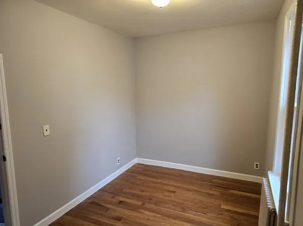 222 Danforth Avenue image 12 of 18