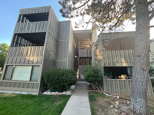 2525 S Dayton Way Photo 1