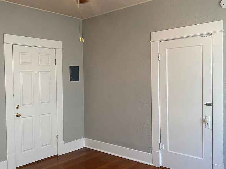 531 Cedar St — Photo 8