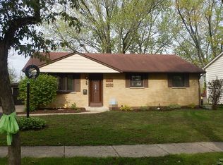 7844 Sprucewood Ave, Woodridge, IL 60517