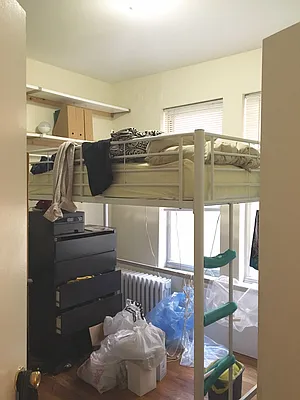 Rented by Moises Farhart, LREB | media 34