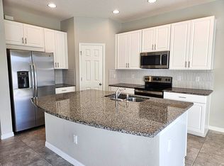 7053 Summer Holly Pl, Riverview, FL 33578