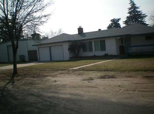 5552 E National Ave, Fresno, CA 93727