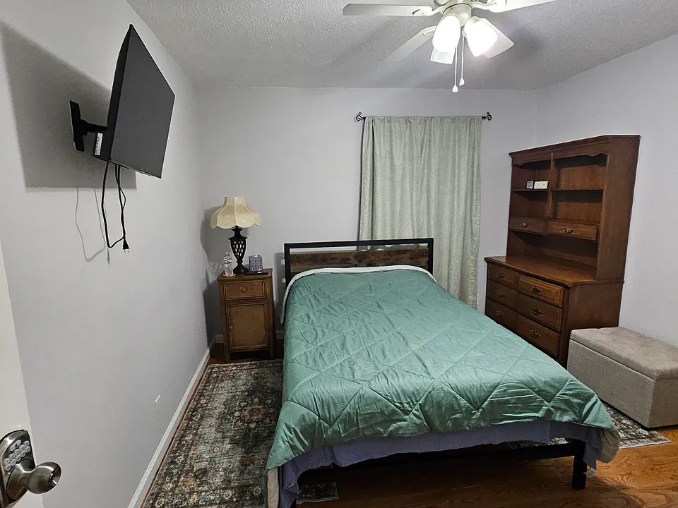 104 Tamara Ln #1
