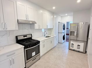 1431 W 8th St, Brooklyn, NY 11204
