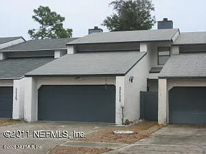 2 bed, 2.5 bath, 1585 sqft, $1,650 — Photo 1